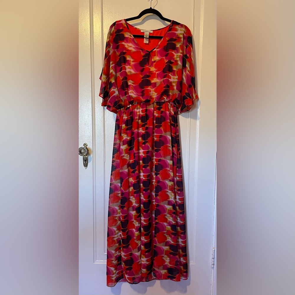 Gorgeous party maxi dress
Laundry by Design
